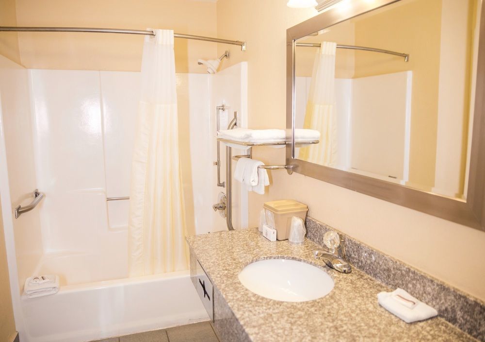 Red Roof Inn Mobile - Midtown Екстериор снимка